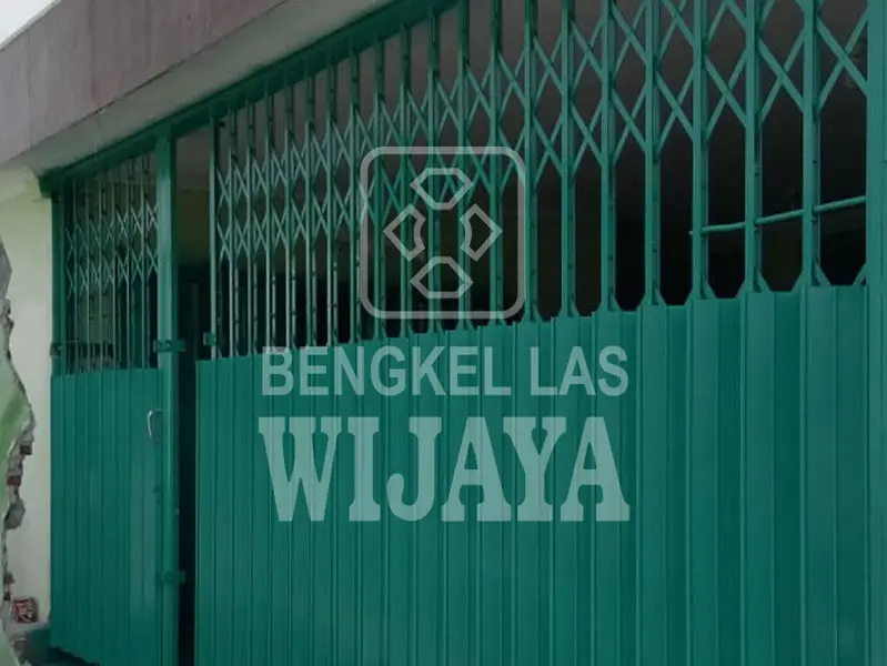 Pintu Harmonika Ekonomis